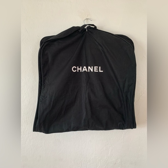 Authentic Chanel Fabric Gussetted Black Garment Bag -  Full Length - Picture 5 of 8